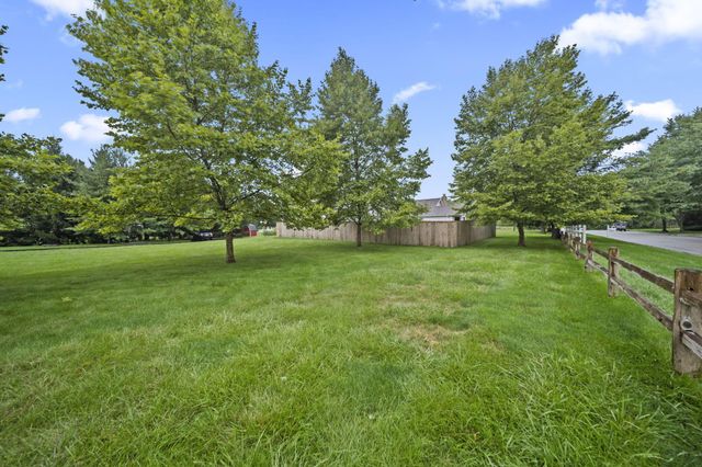 4384 Leppert Road, Hilliard, OH 43026