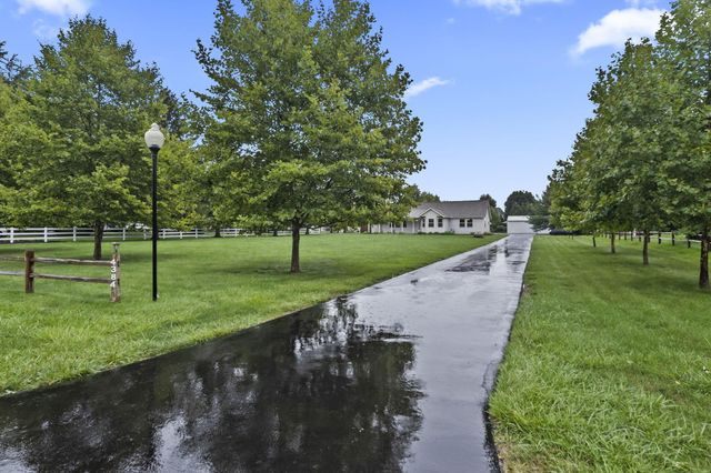 4384 Leppert Road, Hilliard, OH 43026