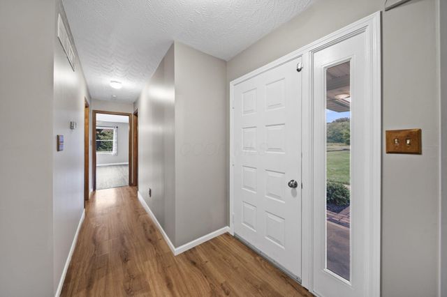 4384 Leppert Road, Hilliard, OH 43026