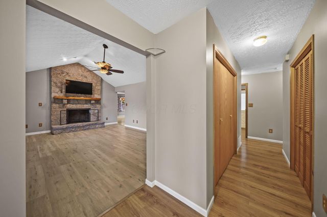 4384 Leppert Road, Hilliard, OH 43026