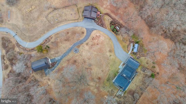 3924 THOMPSON BRIDGE RD, Wilmington, DE 19803