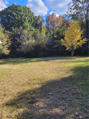 4274 W Oak Drive, Macon, GA 31210