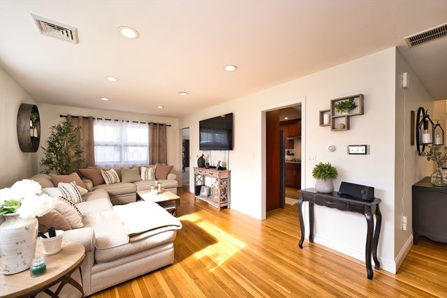 349 Harvard St, Fall River, MA 02720