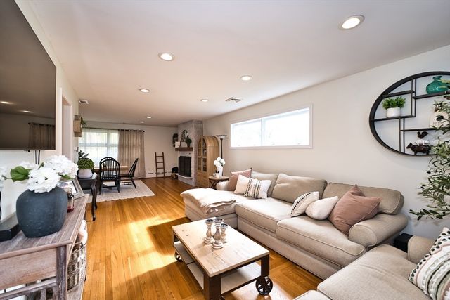 349 Harvard St, Fall River, MA 02720