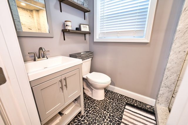 349 Harvard St, Fall River, MA 02720