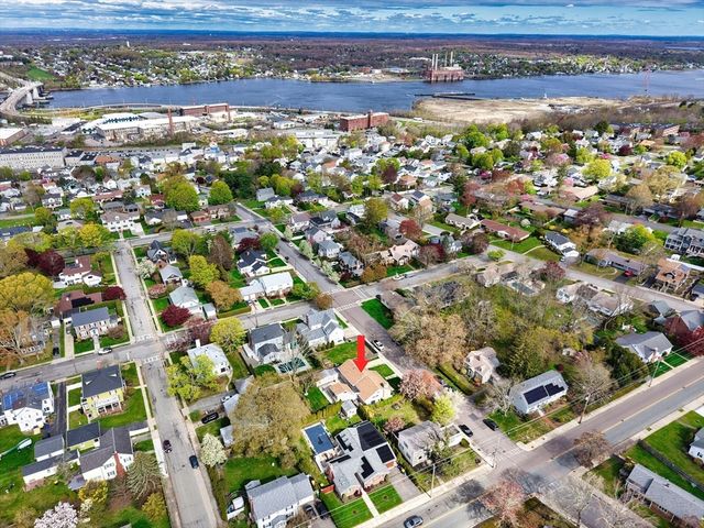 349 Harvard St, Fall River, MA 02720