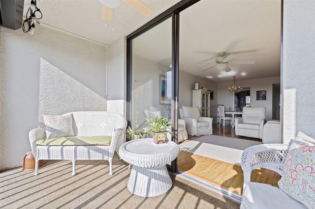 1320 PASADENA AVENUE S 605, South Pasadena, FL 33707