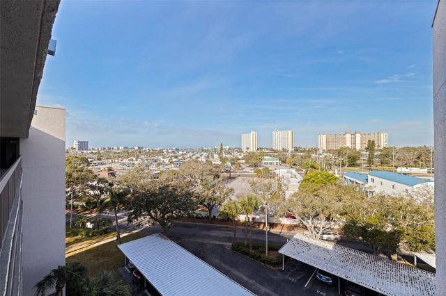 1320 PASADENA AVENUE S 605, South Pasadena, FL 33707