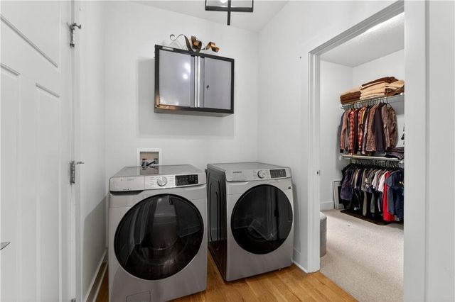 8315 Primrose Street, De Soto, KS 66018