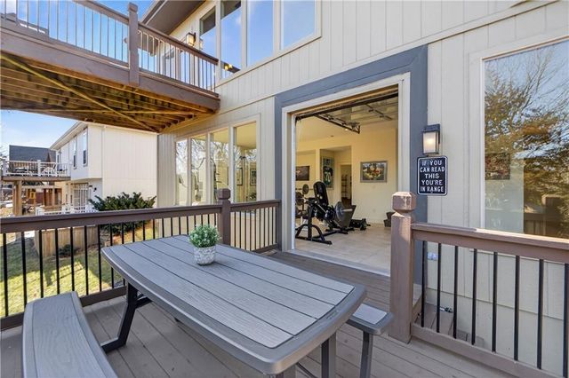 8315 Primrose Street, De Soto, KS 66018