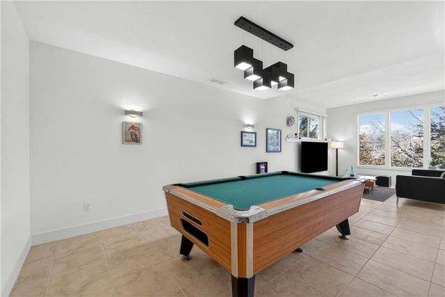 8315 Primrose Street, De Soto, KS 66018