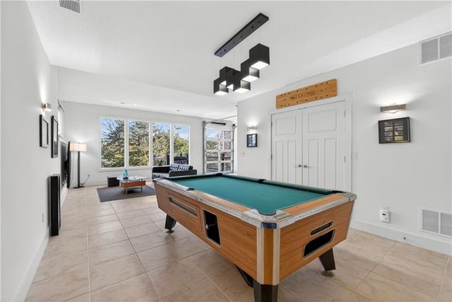 8315 Primrose Street, De Soto, KS 66018