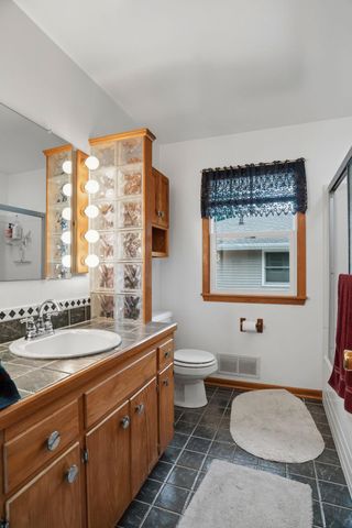 6738 Knoll Street N, Golden Valley, MN 55427