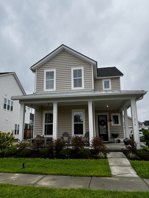 214 Narrowleaf Avenue, Summerville, SC 29483