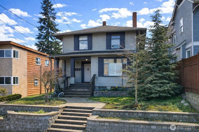 807 N 49th Street, Seattle, WA 98103