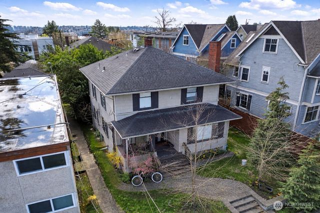 807 N 49th Street, Seattle, WA 98103