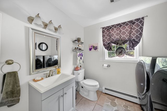 175 Old Fall River Rd, Swansea, MA 02777