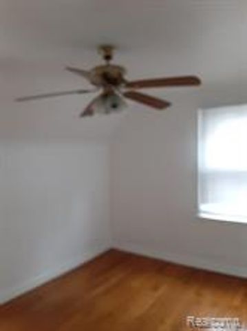 7021 Curtis Street, Detroit, MI 48221
