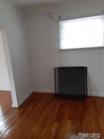7021 Curtis Street, Detroit, MI 48221