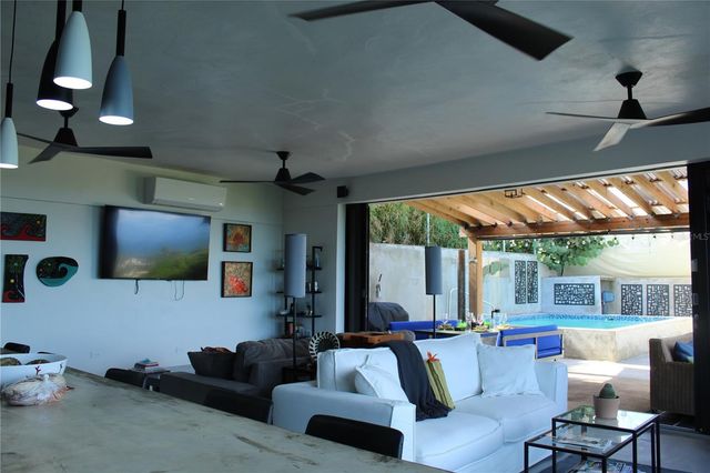 210 VISTA BELLA, Vieques, PR 00765