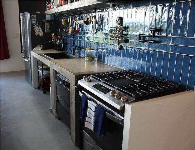 210 VISTA BELLA, Vieques, PR 00765