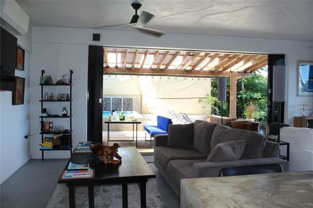 210 VISTA BELLA, Vieques, PR 00765