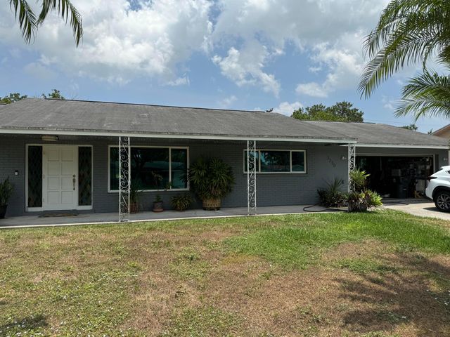 3230 Pebble Beach Drive, Wellington, FL 33467