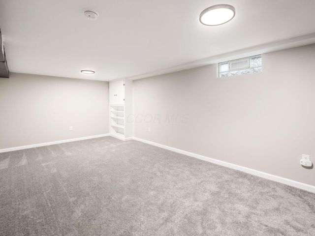 2480 Shrewsbury Road, Columbus, OH 43221