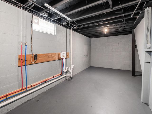 2480 Shrewsbury Road, Columbus, OH 43221