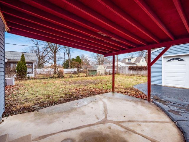 2480 Shrewsbury Road, Columbus, OH 43221