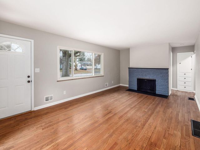 2480 Shrewsbury Road, Columbus, OH 43221