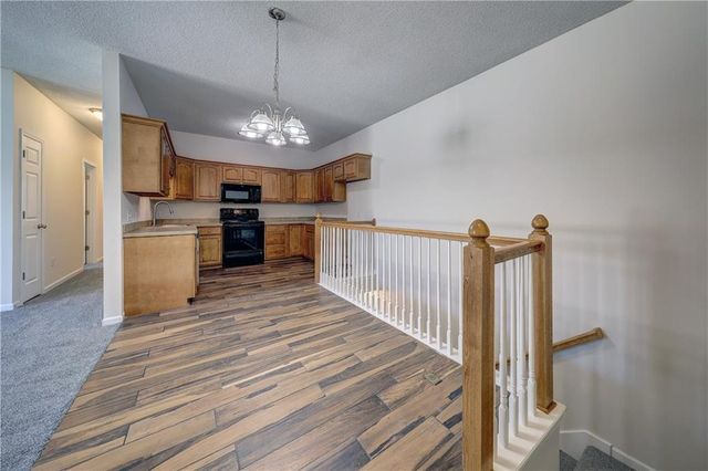 3303 N 103rd Terrace, Kansas City, KS 66109