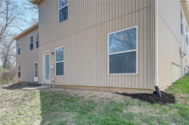 3303 N 103rd Terrace, Kansas City, KS 66109