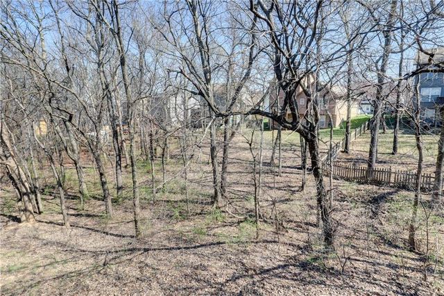 3303 N 103rd Terrace, Kansas City, KS 66109