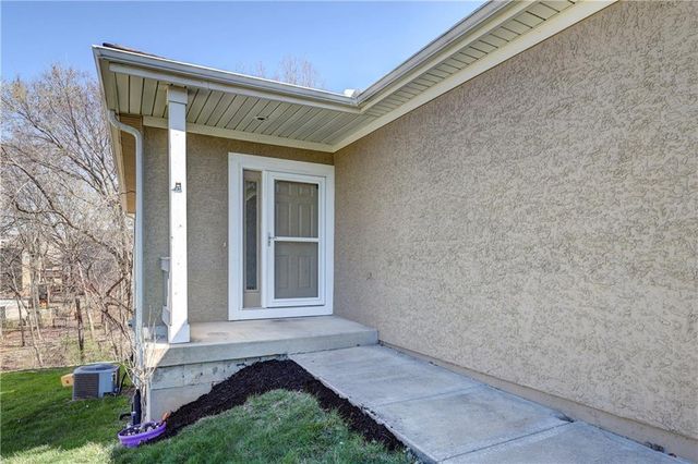 3303 N 103rd Terrace, Kansas City, KS 66109