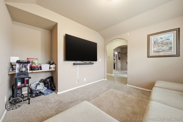 9008 S 255th East Avenue, Broken Arrow, OK 74014