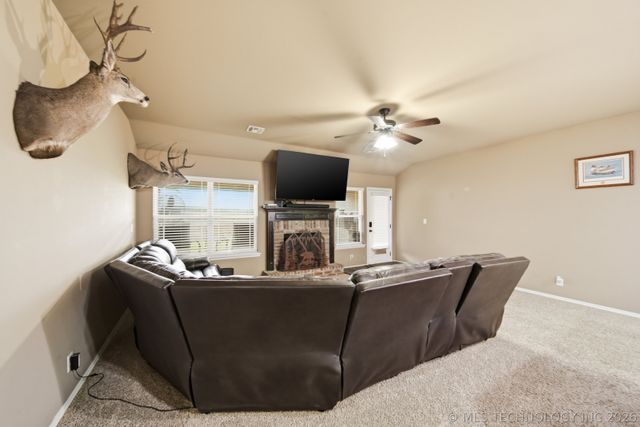 9008 S 255th East Avenue, Broken Arrow, OK 74014