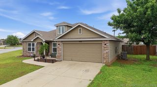 9008 S 255th East Avenue, Broken Arrow, OK 74014