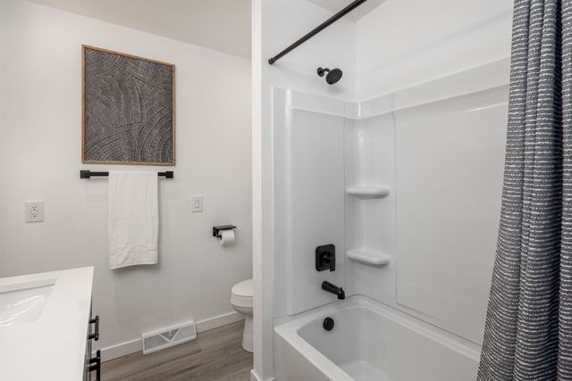 11406 E 19th Ave, Spokane Valley, WA 99206