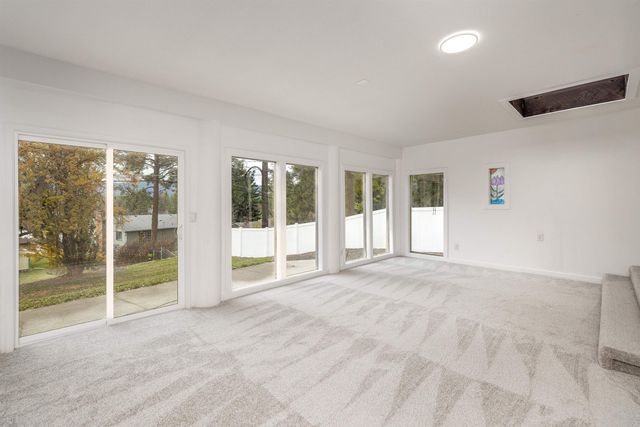 11406 E 19th Ave, Spokane Valley, WA 99206