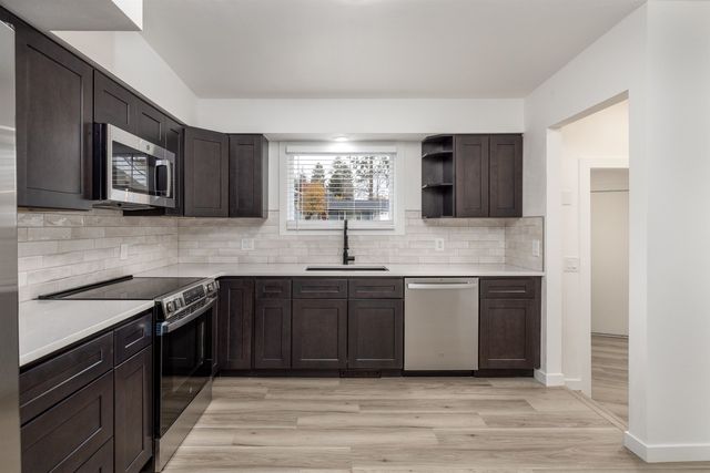 11406 E 19th Ave, Spokane Valley, WA 99206