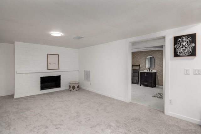 11406 E 19th Ave, Spokane Valley, WA 99206