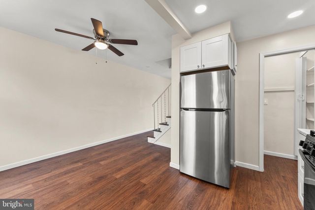 245 ORVILLE RD, Essex, MD 21221