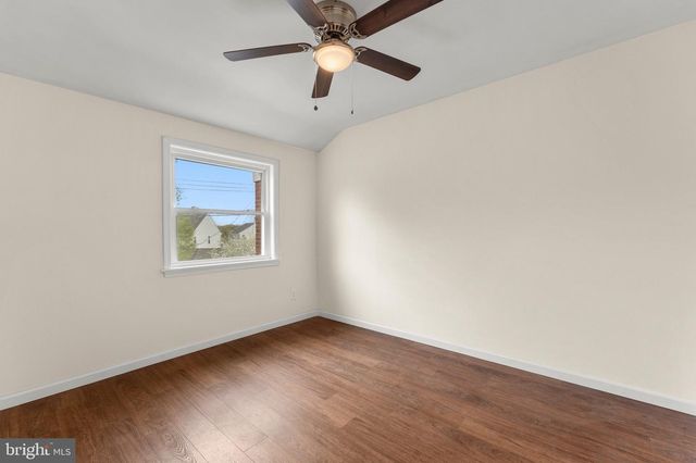 245 ORVILLE RD, Essex, MD 21221