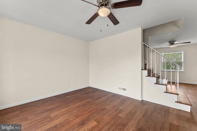 245 ORVILLE RD, Essex, MD 21221
