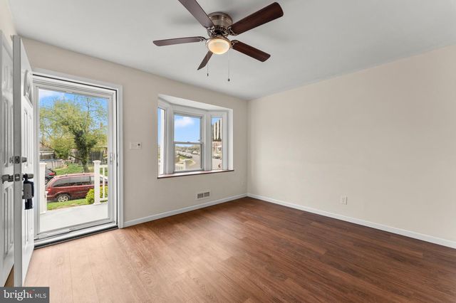 245 ORVILLE RD, Essex, MD 21221