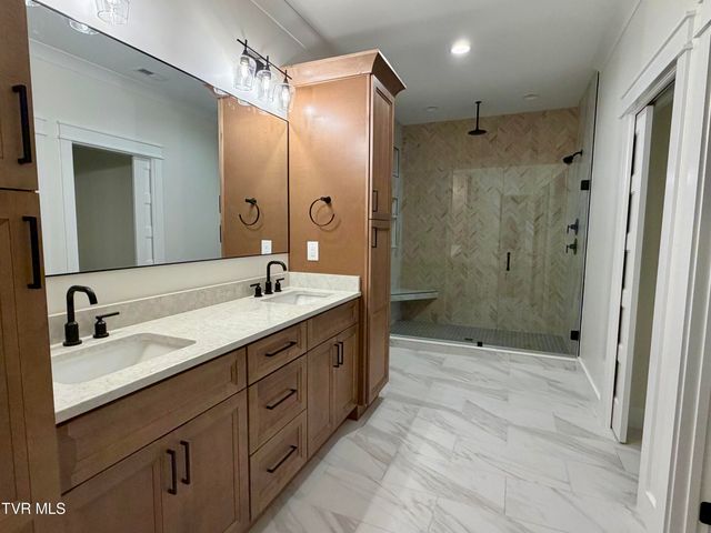 1420 Hairetown Road, Johnson City, TN 37615