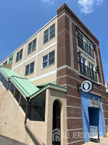 15 Station Place A, Metuchen, NJ 08840