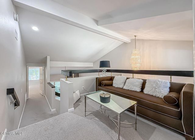 4695 Club View Drive, Westlake Village, CA 91362