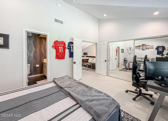 4695 Club View Drive, Westlake Village, CA 91362